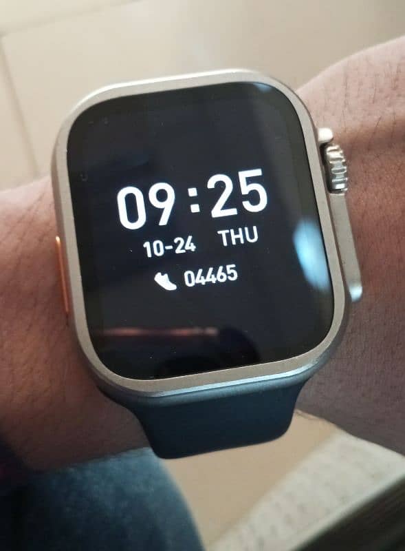 Ultra 8 Smart Watch 1