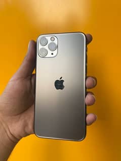 iPHONE 11 Pro 0