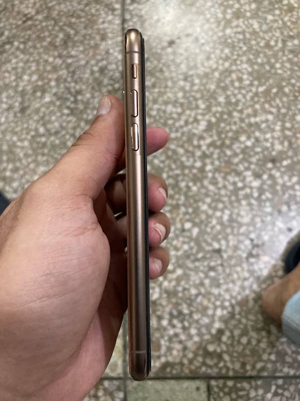 Iphone XS 256 GB PTA Approved 2