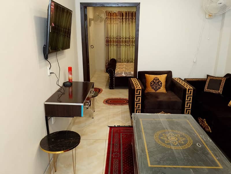 BRAND NEW 1 BED FURNISHED APPARTMENT AVALIABLE FOR SALE SECTOR F BLOCK TALHA BAHRIA TOWN LAHORE 8