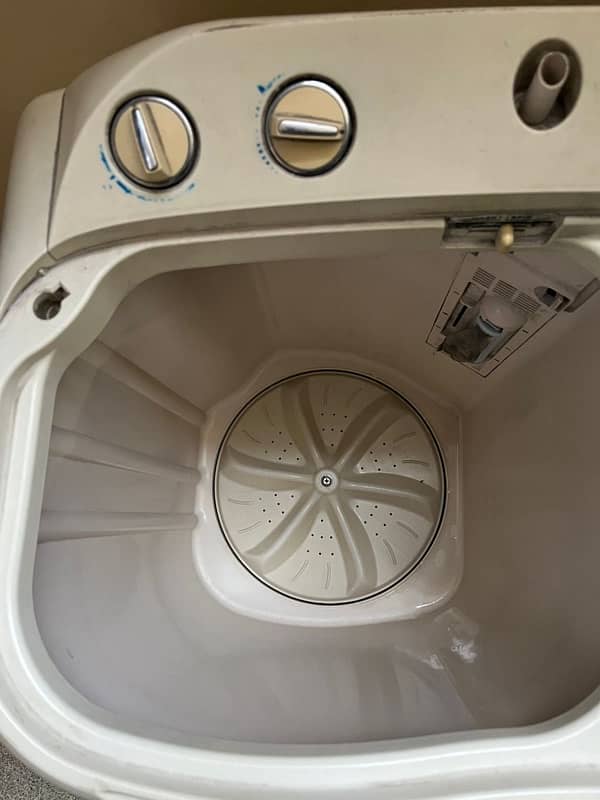 Haier washing machine and dryer 2