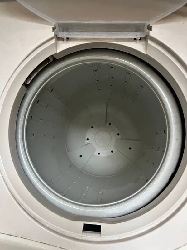 Haier washing machine and dryer 4