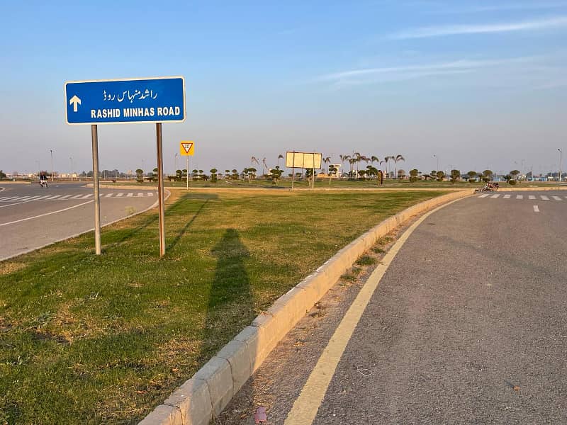 01 Kanal Possession Residential Plot Q-Block For Sale DHA 9 Prism 4