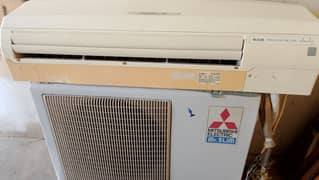 2 Ton split ac Mitsubishi running condition