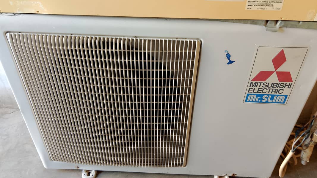 2 Ton split ac Mitsubishi running condition 2