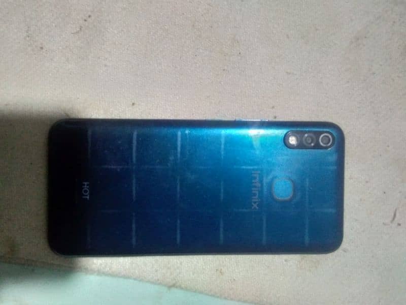 Infinix hot 8 lite 4