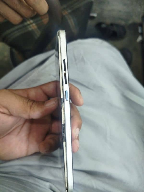 huawei g8 koi problem nae he bilkul ok 2