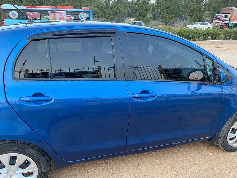 Toyota Vitz 2007 1