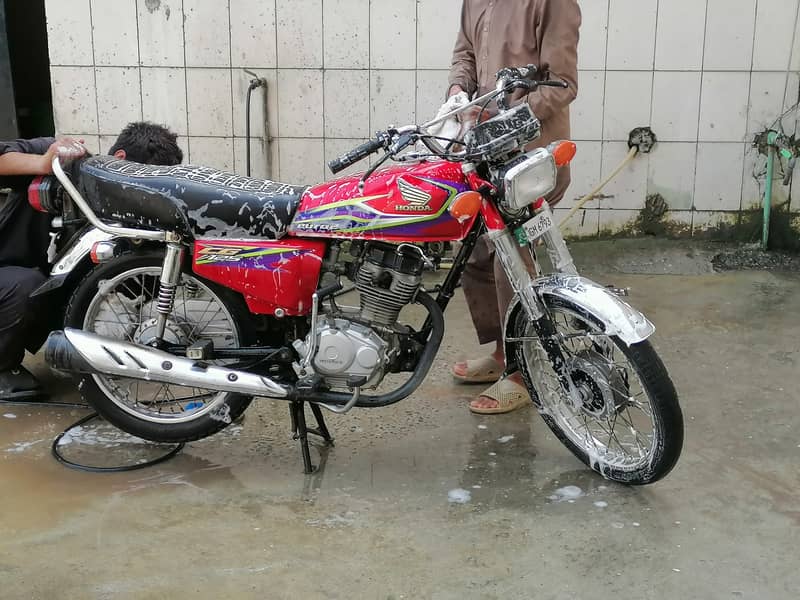 Honda 125 Bike Jehlum Num 4