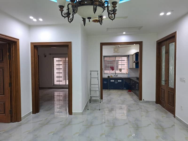 10MARLA UPPER PORTION FOR RENT IN SECTOR C BAHRIA TOWN LAHORE 4