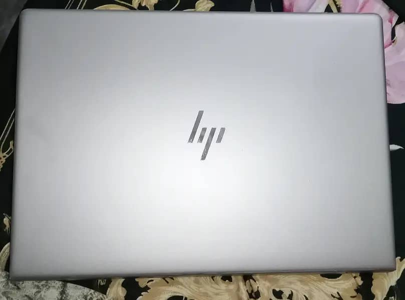 HP Elite Book mt45 1