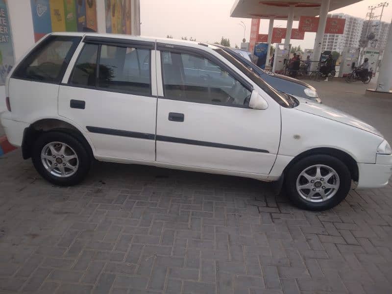 Suzuki Cultus VXL 2010 4