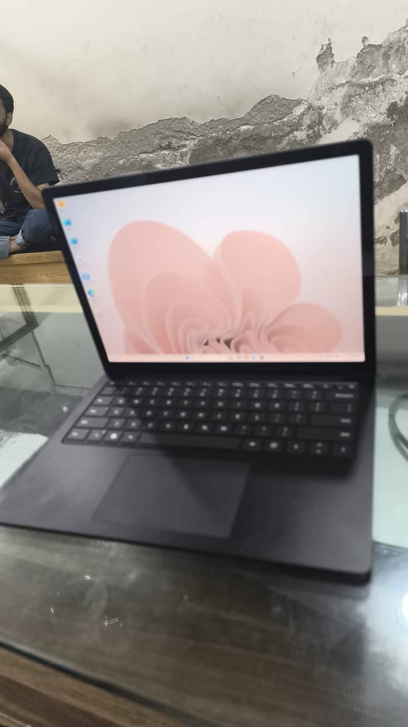 Microsoft surface 12th gen core i7 2