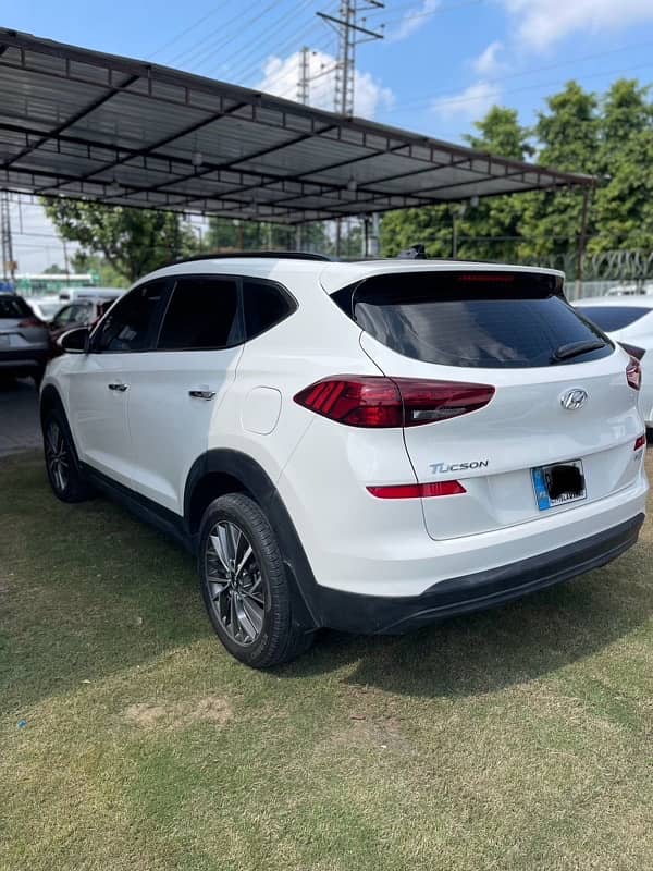 Hyundai Tucson 2021 6