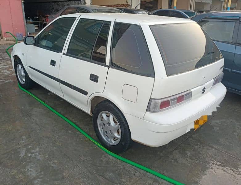 Suzuki Cultus VX 2013 1