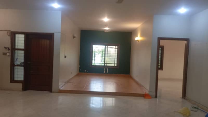 500 Yards Portion for Rent in DHA Phase 5 Karachi 0