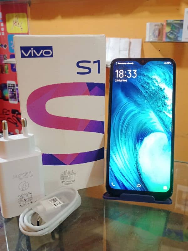 vivo S1 (8/256)Gb ram full new with box and charger lush condition 2