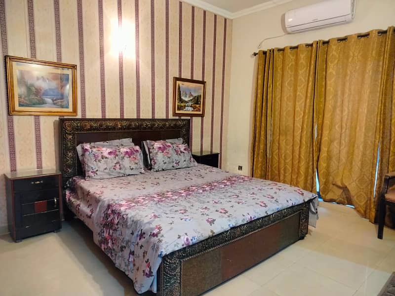 10 Marla FULLY FURNISHED Full House For Rent In DHA Phase 8 Ex Park View Short Long Term 18