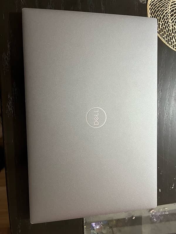 Dell precision 5550 3