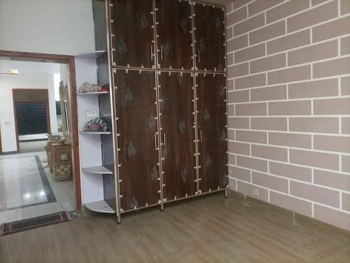 5 marla beautiful house available for sale in johar town 10