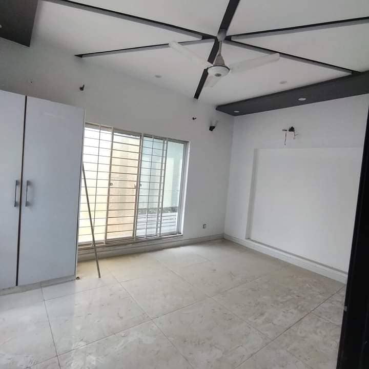 5 marla beautiful house available for sale in johar town 21