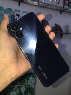 Camon 19 neo 8/128 minor crack on side 0