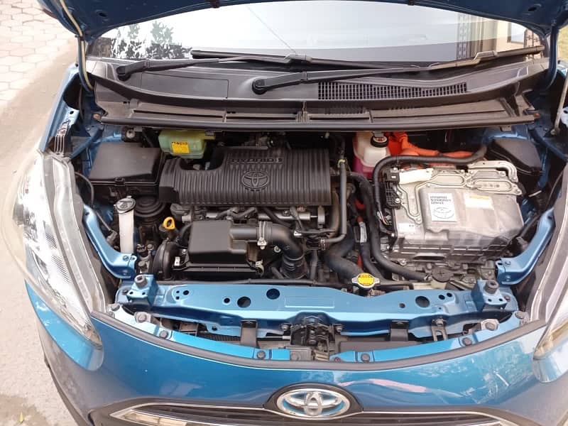 Toyota Sienta 2017 8