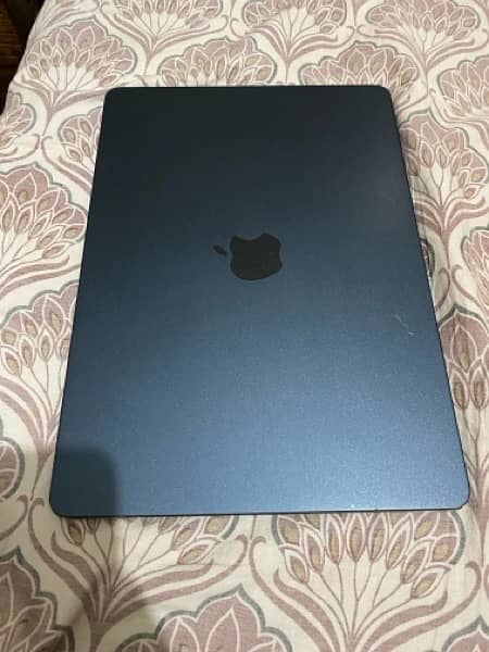 MacBook air m2 8-256gb 10