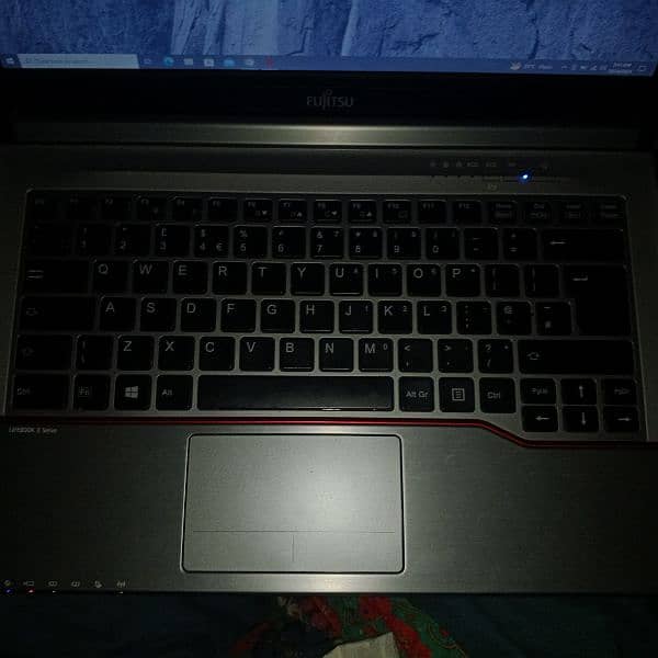 core i5 4th gen Fujitsu laptop 2