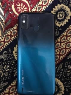 I am sale techno spark 6 pta ok 32 gb memory battery time  bahtren ha