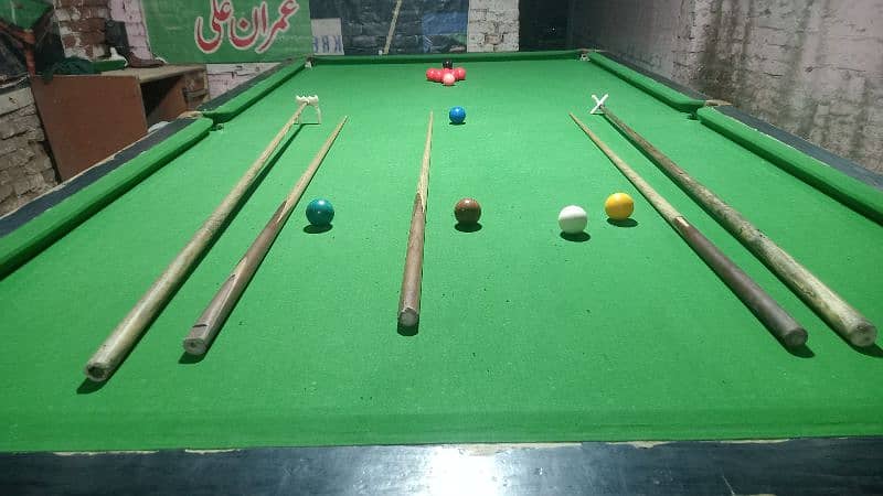 snooker table 5+10. . . . . . 6+12. . 0