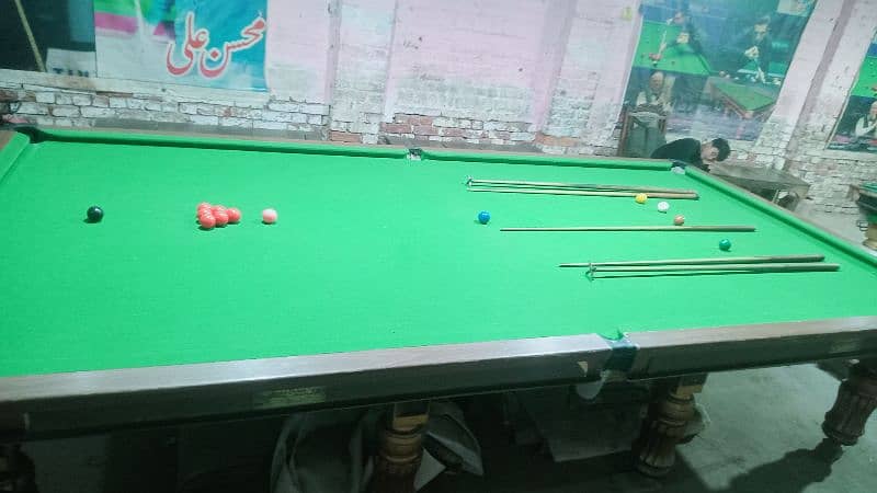 snooker table 5+10. . . . . . 6+12. . 6