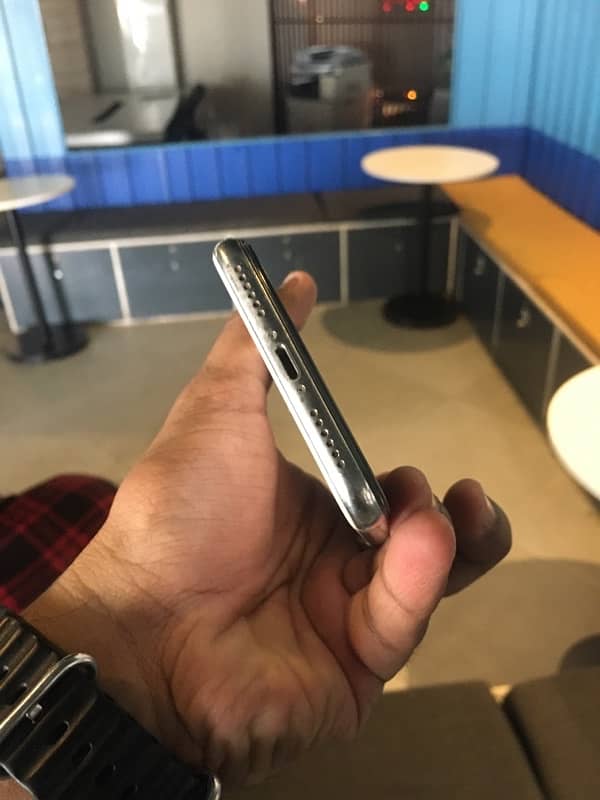 iPhone X non pta 03004134926 Watsapp 5