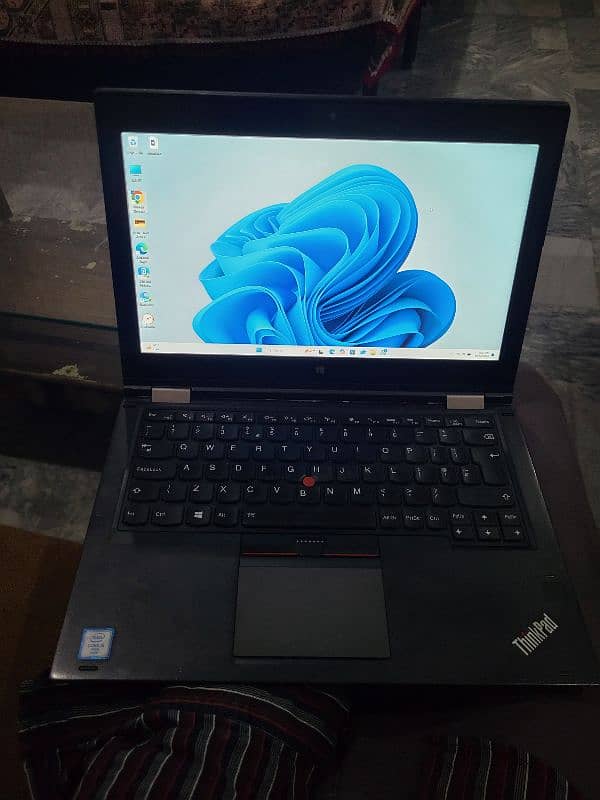 Lenovo yoga 260 [ i5 6th gen] 1