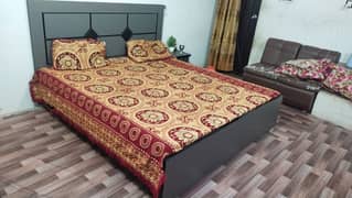 King Size Bed and wardrobe Set for Sale