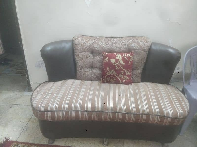 moving out sale sofa 7 seaters 2