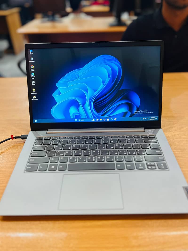 Lenovo Thinkbook i7 11 gen. 0