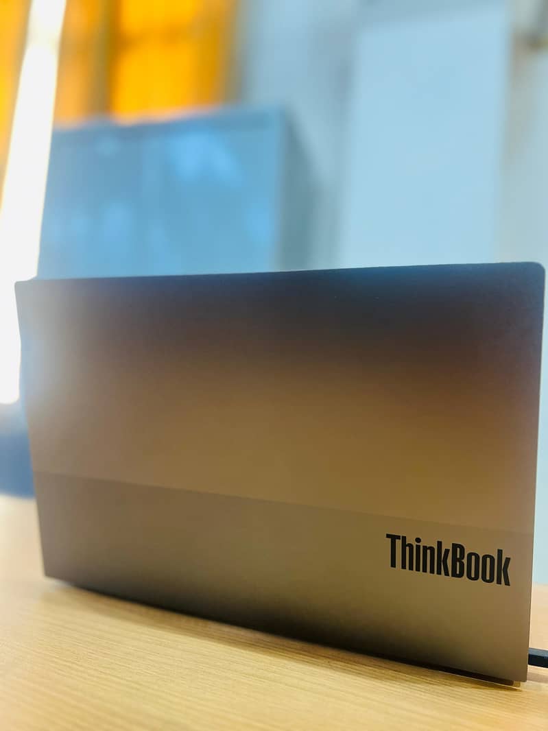 Lenovo Thinkbook i7 11 gen. 1