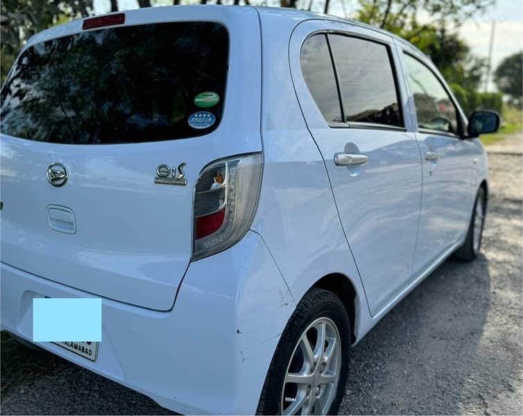 Daihatsu Mira 2015 4