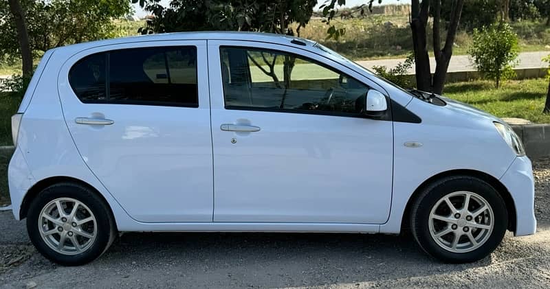 Daihatsu Mira 2015 6