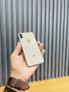 iphone xs max pta aprove 256 gb with box  10/10