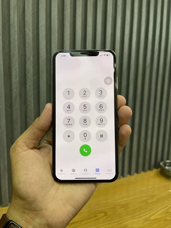 iphone xs max pta aprove 256 gb with box  10/10 2