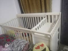 baby cot