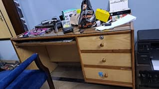 computer/study table for sale