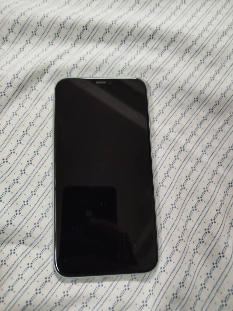 iPhone 11 128GB Non-PTA 1