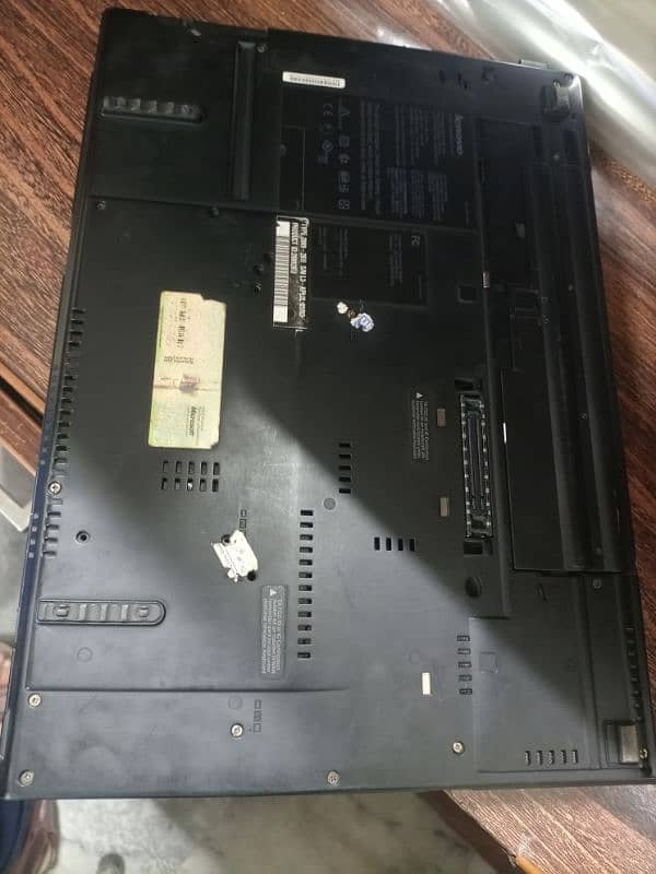 Lenovo T500 Core 2 Duo 0