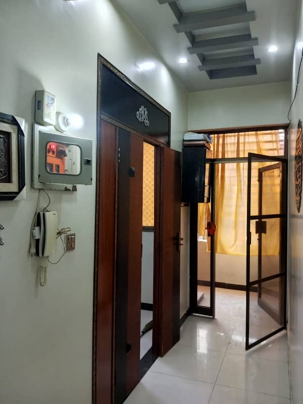 3bed DD memon Nagar backside saving home mart Saba Estate 3