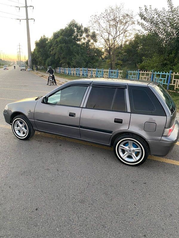 Suzuki Cultus VXR 2015 1