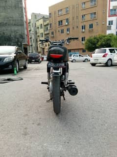 Honda 125 Islamabad number 2018 model  lush condition double saman