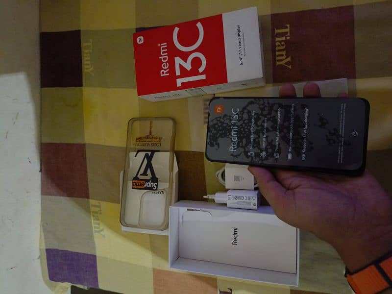 Redmi 13c . . 6+6 gb. 128Gb. . condition 10/10 5